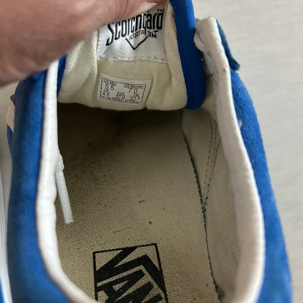 Vans Off The Wall Sneakers Low Top Mens Size 5.5 Womens Size 7 Blue With White